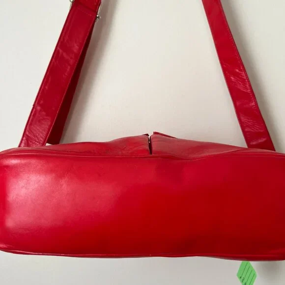 Leather Handbag - Italy - Picture 2 of 16